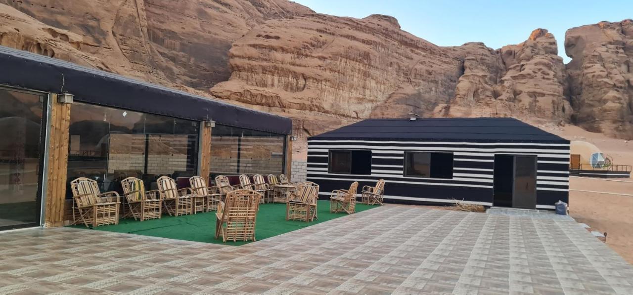 Luxury tent Hasan Zawaideh Luxury Camp 2 Wadi Rum