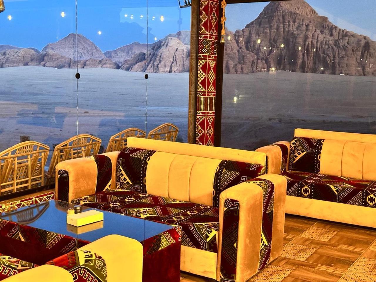 Luxury tent Hasan Zawaideh Luxury Camp 2 Wadi Rum